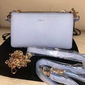 Angela roi Zuri Multifunction Pouch- Lavender